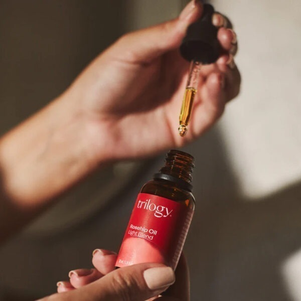 Trilogy Rosehip Oil Light Blend 30Ml - Image 3
